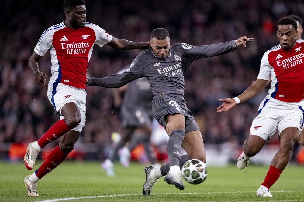 尽管球迷和 尽管球迷和